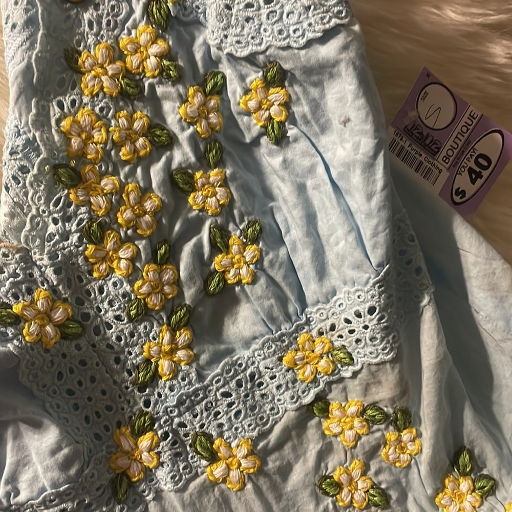 Shirt - Picture 2 of 5
